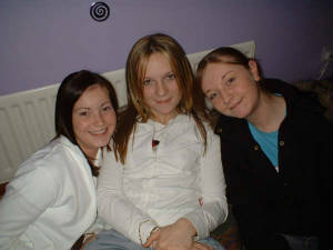 kayleigh_kim_n_hanna.jpg